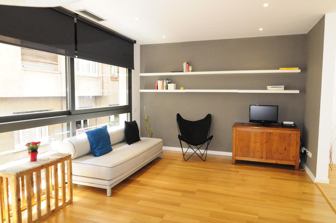 Rentbcn Gracia Deluxe Barcelona Exterior foto