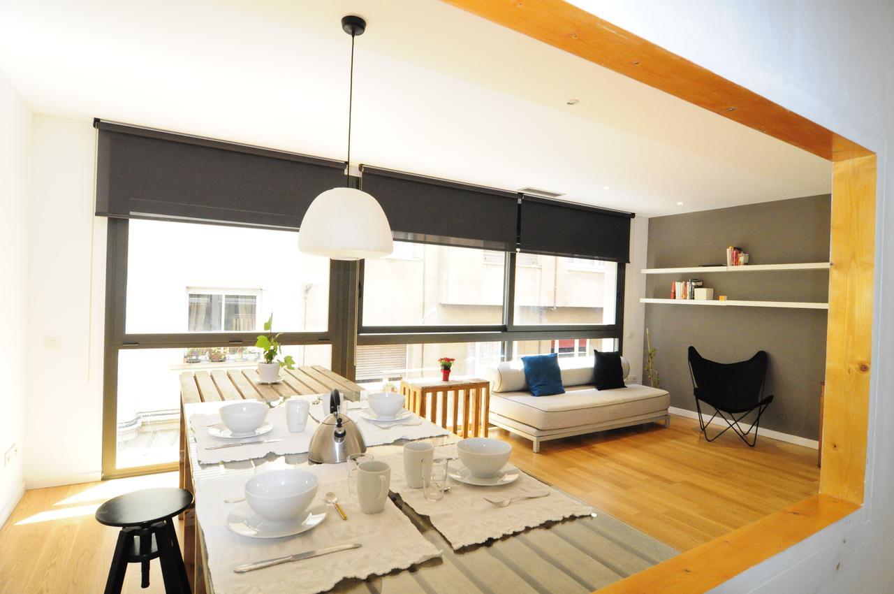 Rentbcn Gracia Deluxe Barcelona Exterior foto